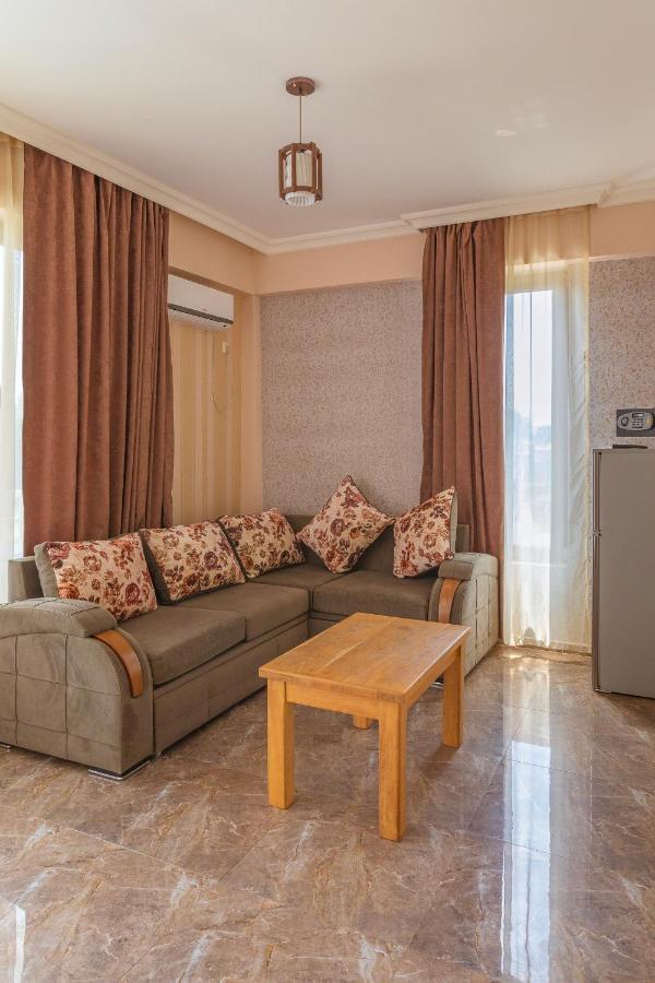 Samni Hotel Ureki Exteriér fotografie