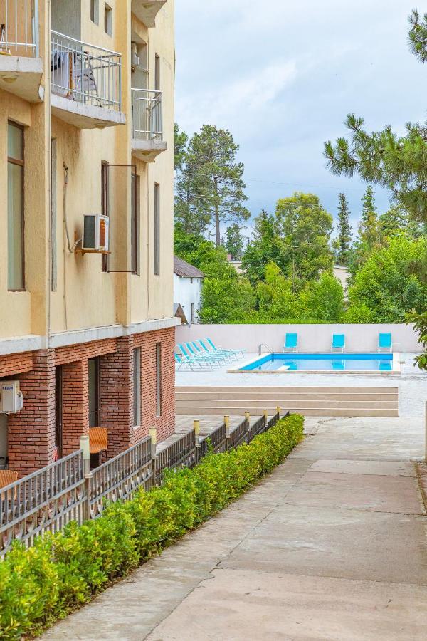 Samni Hotel Ureki Exteriér fotografie