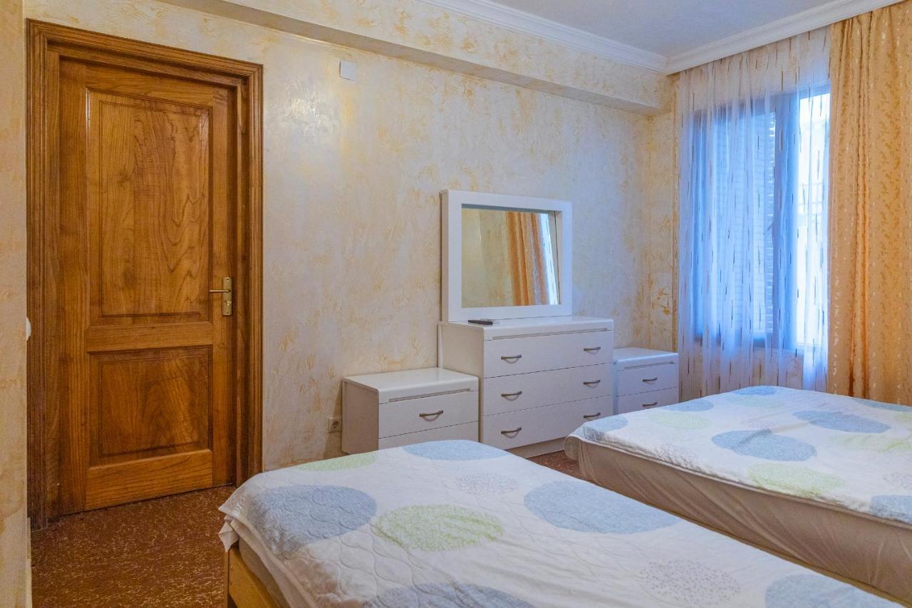 Samni Hotel Ureki Exteriér fotografie