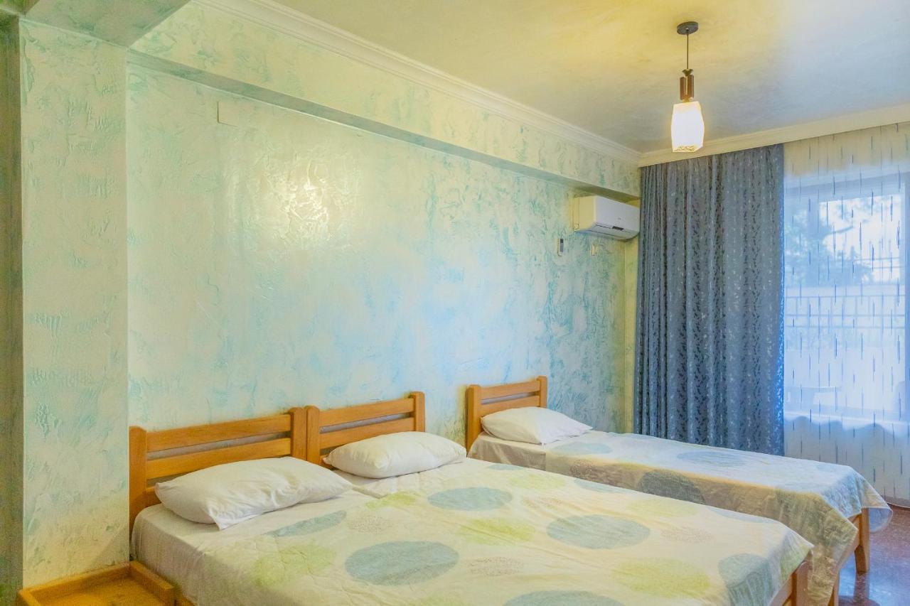 Samni Hotel Ureki Exteriér fotografie
