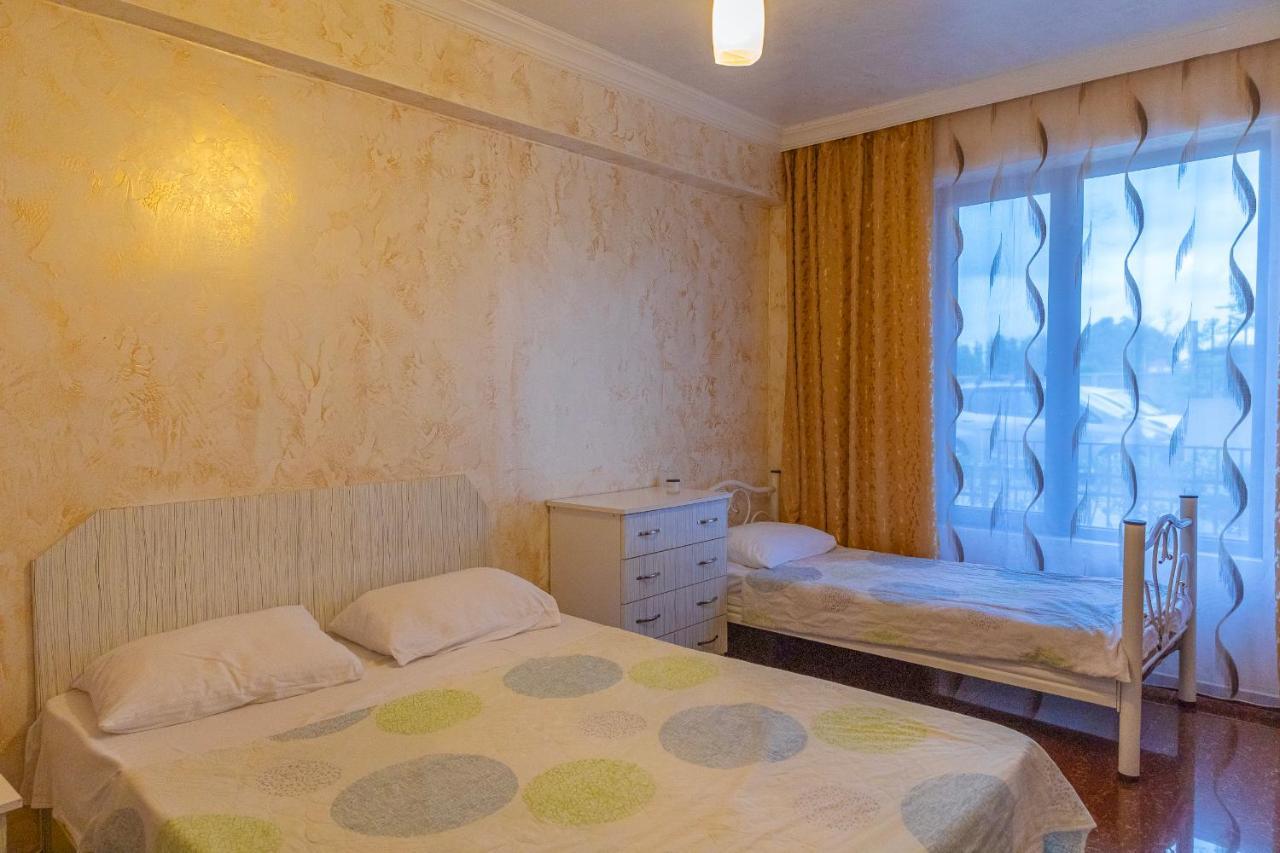 Samni Hotel Ureki Exteriér fotografie